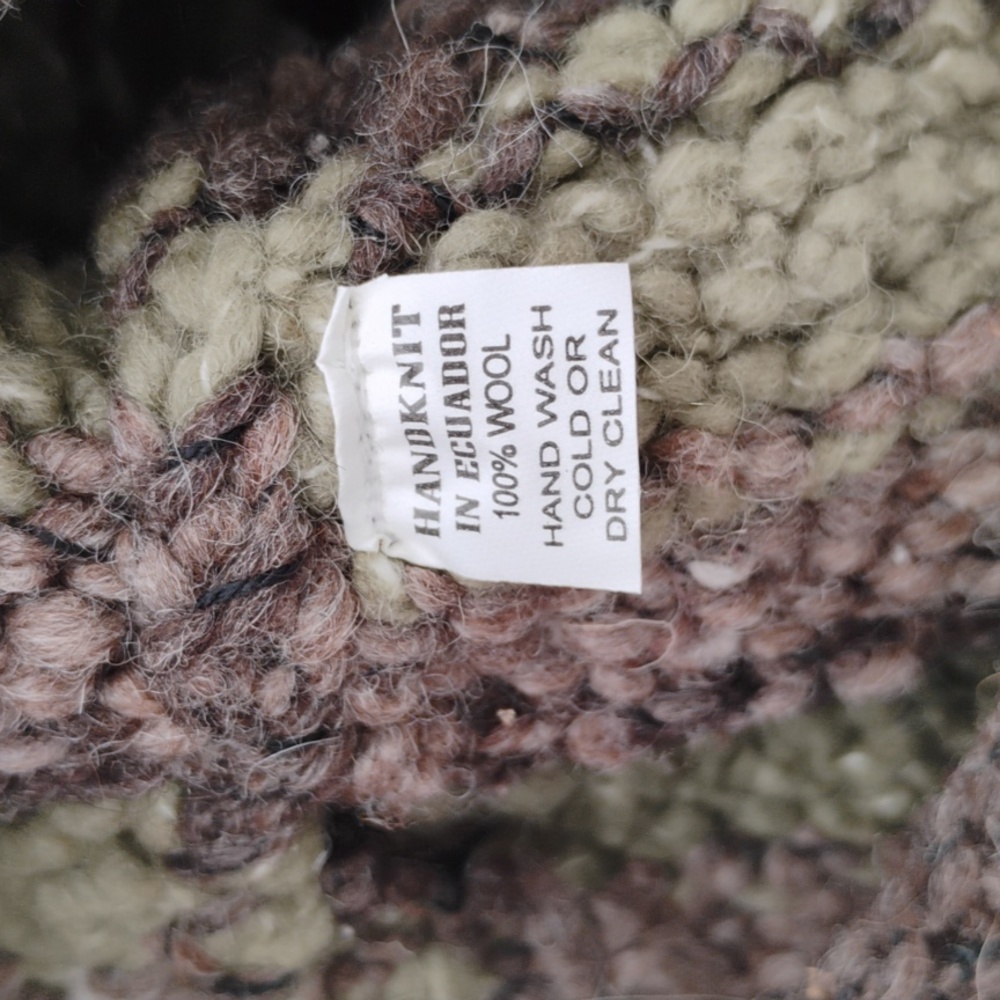 Wool Hat - Picture 3 of 3
